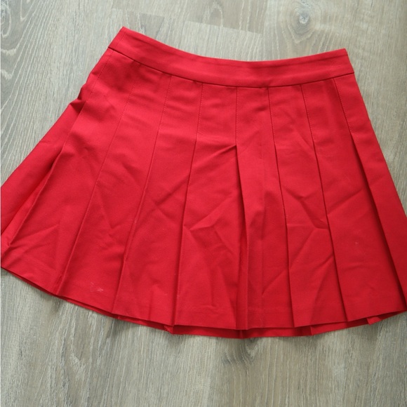 Sunday best red skirt - Picture 1 of 2